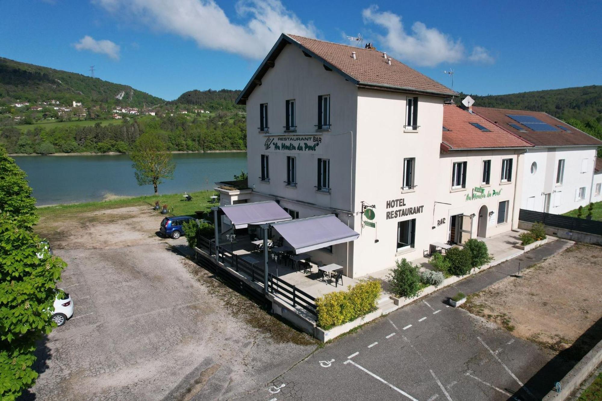 Hotel Au Moulin Du Pont Samognat Esterno foto